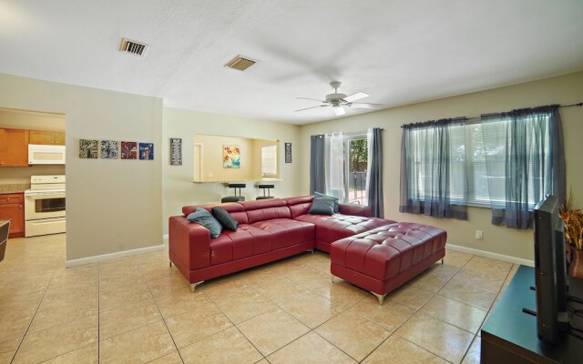 3 BR Pool Home in Tampa by Tom Well IG - 11115