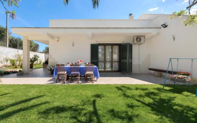 Villa Chiaraluna by BarbarHouse