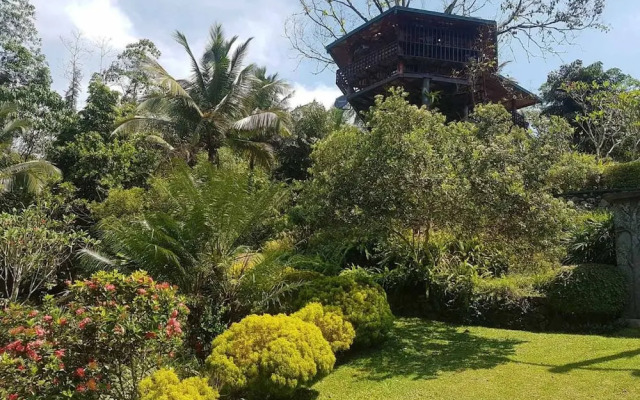 Thevni Holiday Resort