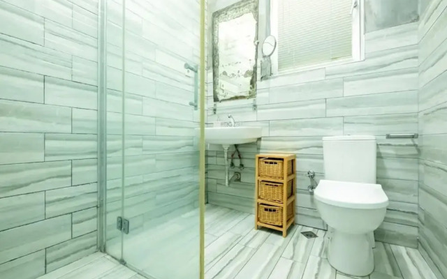 Delightful Flat Close to Galata 2 Mins to Metro