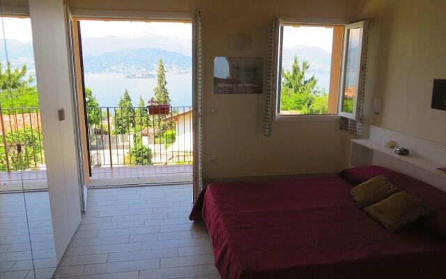 India Apartment With Lake View Over Stresa