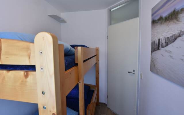 Tranquil Apartment in Nieuwvliet Near the Beach