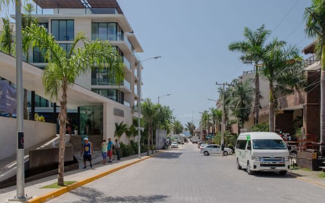 Palmar del Sol Condominium by ChezPlaya