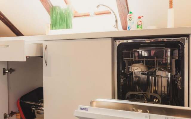 Vendi Grand Square Residence