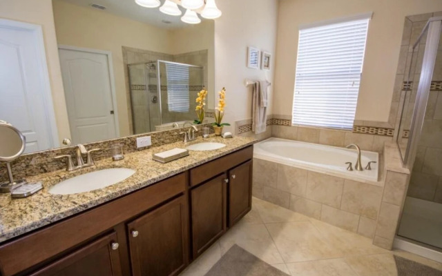 Alana's Champions Gate Townhome