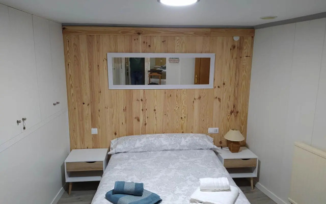Apartamento céntrico con piscina