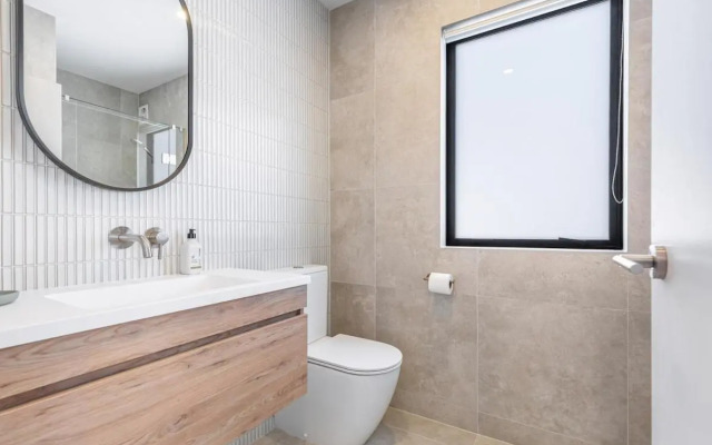 Modern 2BR Townhouse in Mission Bay