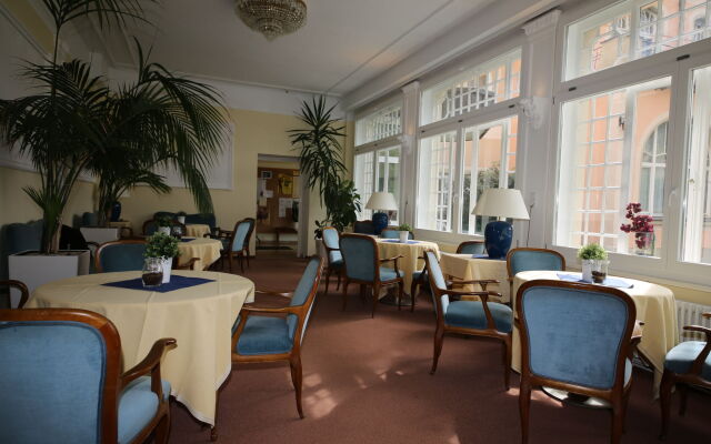 Villa Thea Kurhotel am Rosengarten