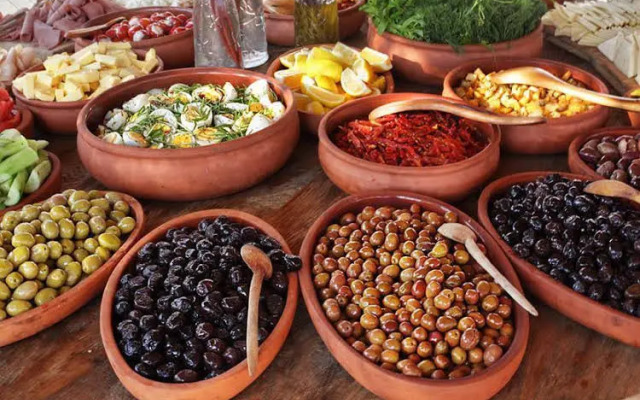 Lemon Hotel And Beach