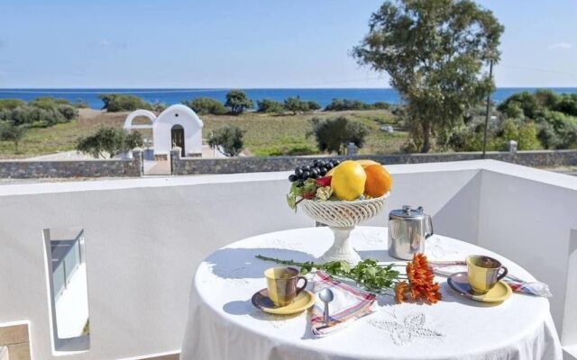 White Pearl Villa Gennadi