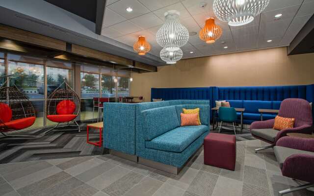 Tru by Hilton Columbus Airport