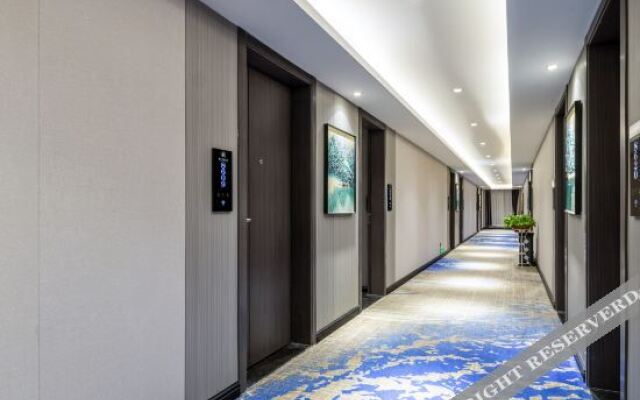 Yinxing Business Hotel