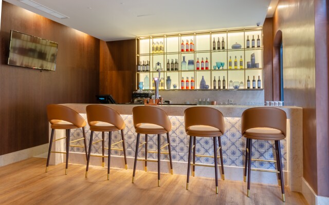 TURIM Boulevard Hotel – Adults Only