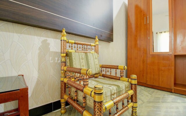 OYO 5672 Vaani Villa