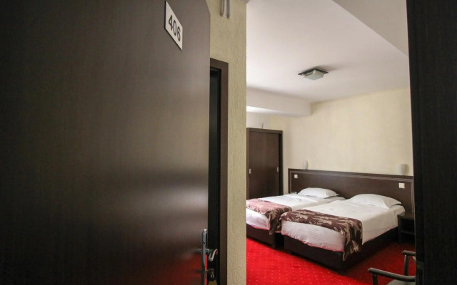 Hotel Razvan