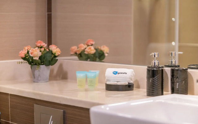 Stunning flat with balcony in Sparkle Tower