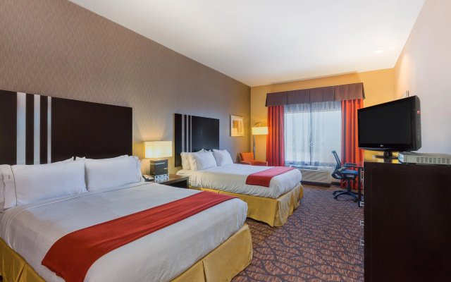 Holiday Inn Express & Suites Alpine Southeast by IHG