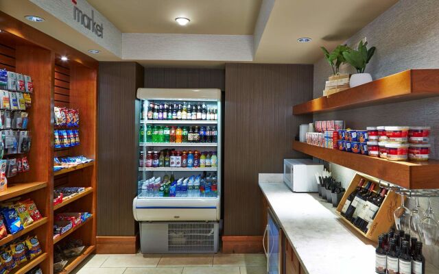 Courtyard by Marriott Rochester Brighton