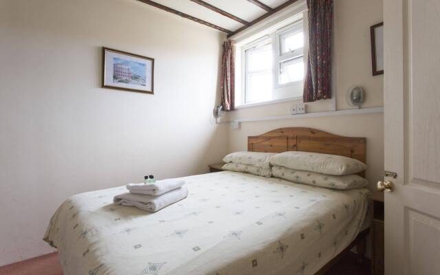 Oakwood B&B Heathrow