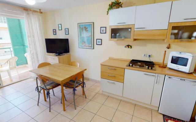 Appartement Menton, 2 pièces, 4 personnes - FR-1-196-211