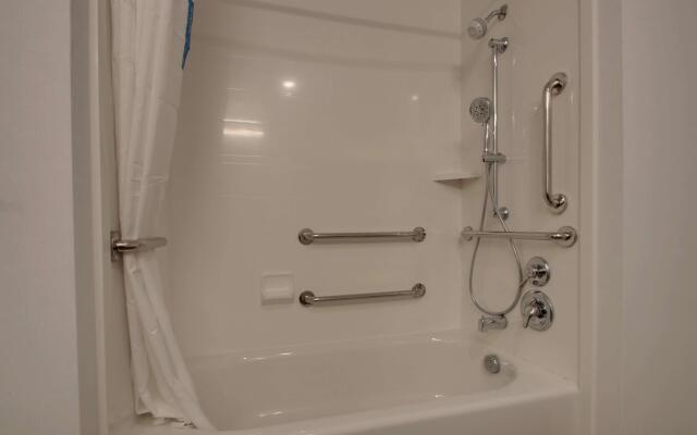 Hampton Inn & Suites Knightdale Raleigh