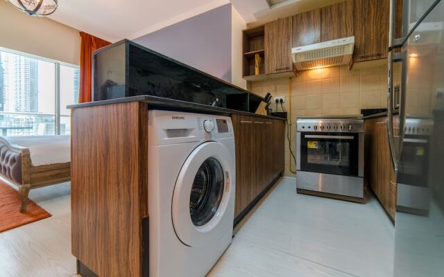 Vacation bay Burj Al Noujum Tower