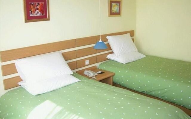 Home Inn Longtan Road - Taian