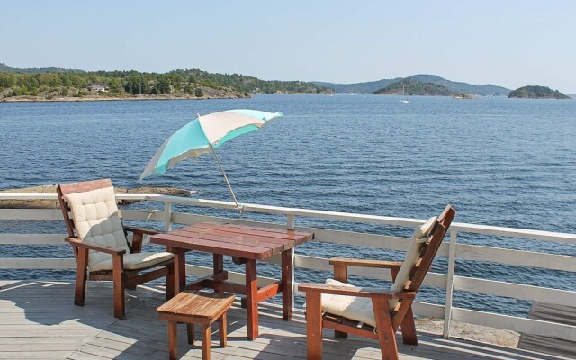 6 Person Holiday Home in Brevik