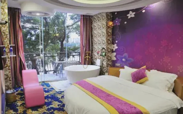 Aiqing Apartment Chain Hotel