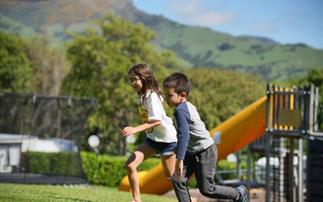 Akaroa Top 10 Holiday Park