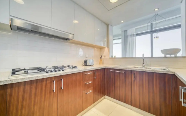 Contemporary Apt With Burj Khalifa View