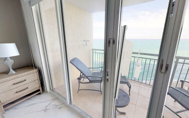 Oceanview Apartments in Sunny Isles