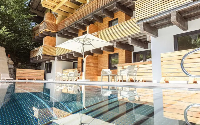 Apartment in Saalbach Near ski Area