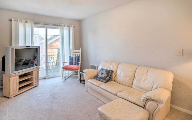 Pet-friendly Rockaway Beach Home w/ Fire Pit!