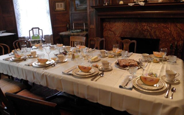Lehmann House Bed & Breakfast