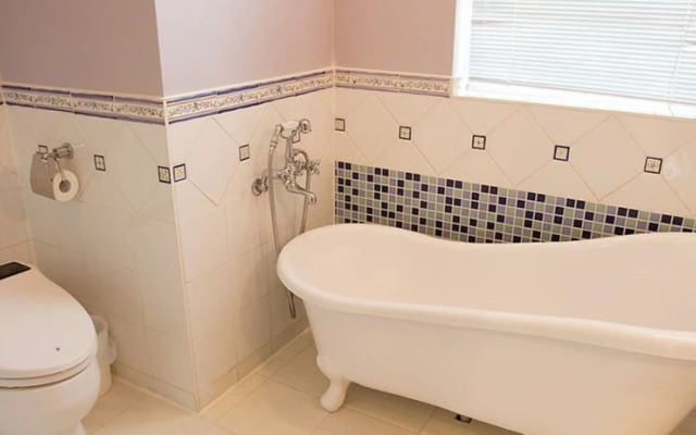 Little Provence Pension