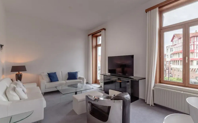 Stylish Apartment With Balcony/terrace