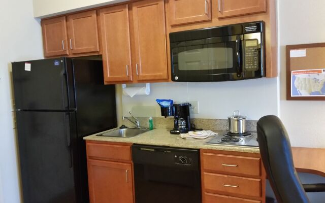 Candlewood Suites Warner Robins/Robins AFB by IHG