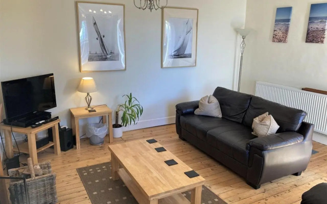 Cardy Cottage