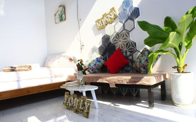 Miana Home