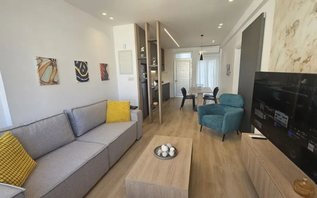 37 NIC - Stay City Center Gem