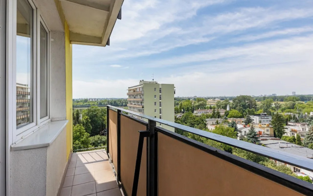 Warsaw Apartment With a View by Renters