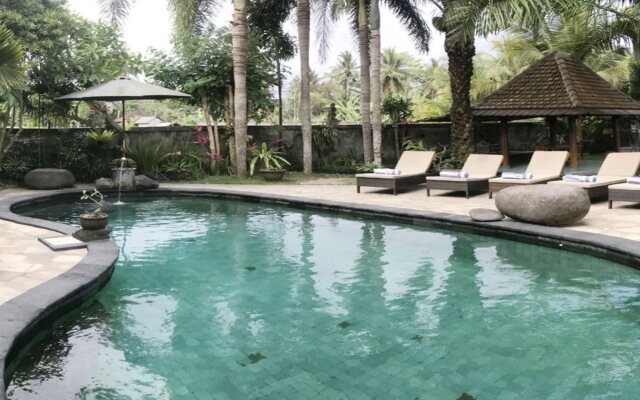 Uma Mandi Hotel