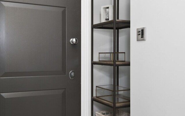 Serene 1BR in West End by Sonder