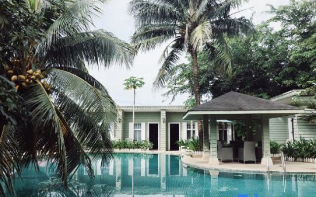 Happy Time Youth's Party Resort Hotel