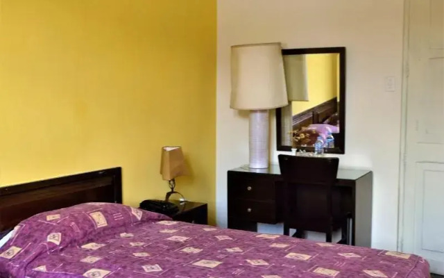 Las Mercedes Hostal Residencial