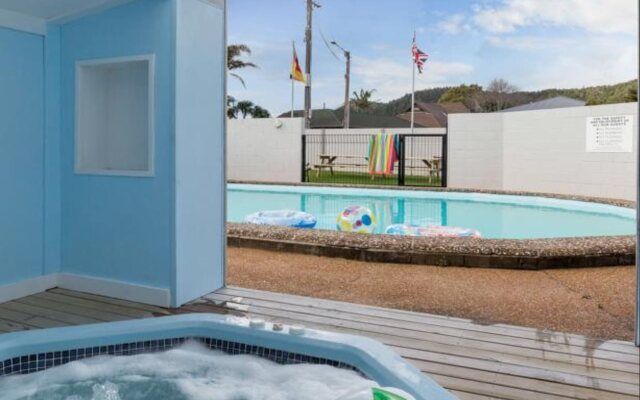 Continental Motel