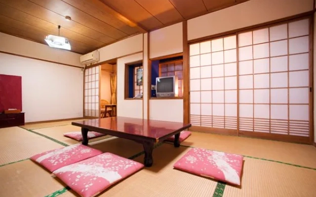 Obama Onsen Mutsumi no Yado Ryokan Wataya