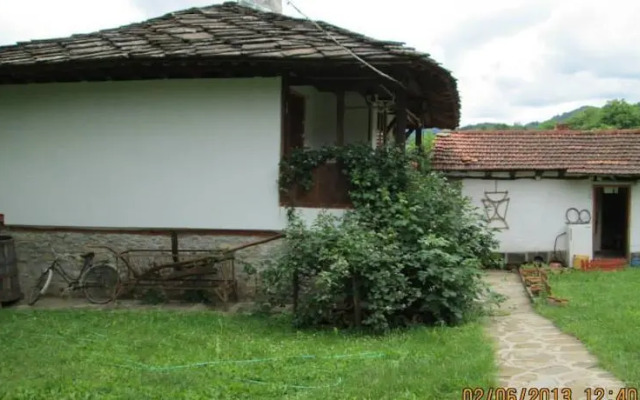 Guest House Four Pines