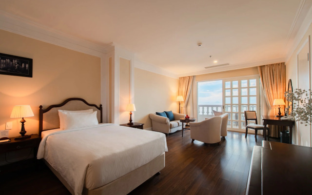 Sunrise Nha Trang Beach Hotel & Spa
